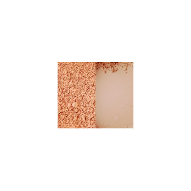 Warm Caramel foundation sample Warm Caramel foundation sample