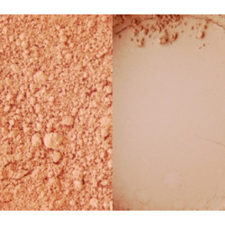 Warm Caramel foundation sample